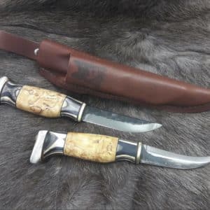 Jämthundskniven - med gravyr på bladet